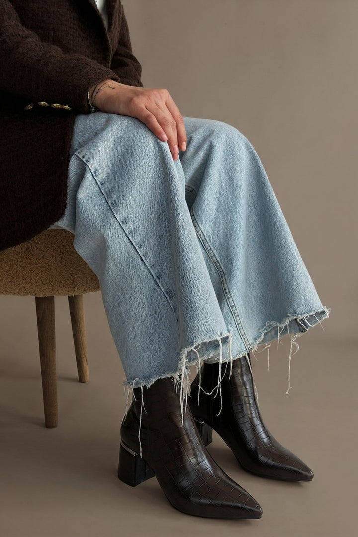 Meça Kadın Kahverengi Kroko Desenli Topuklu Bot