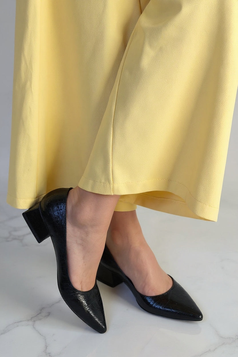 Meort Kadın Siyah Rugan Kısa Topuklu Ayakkabı