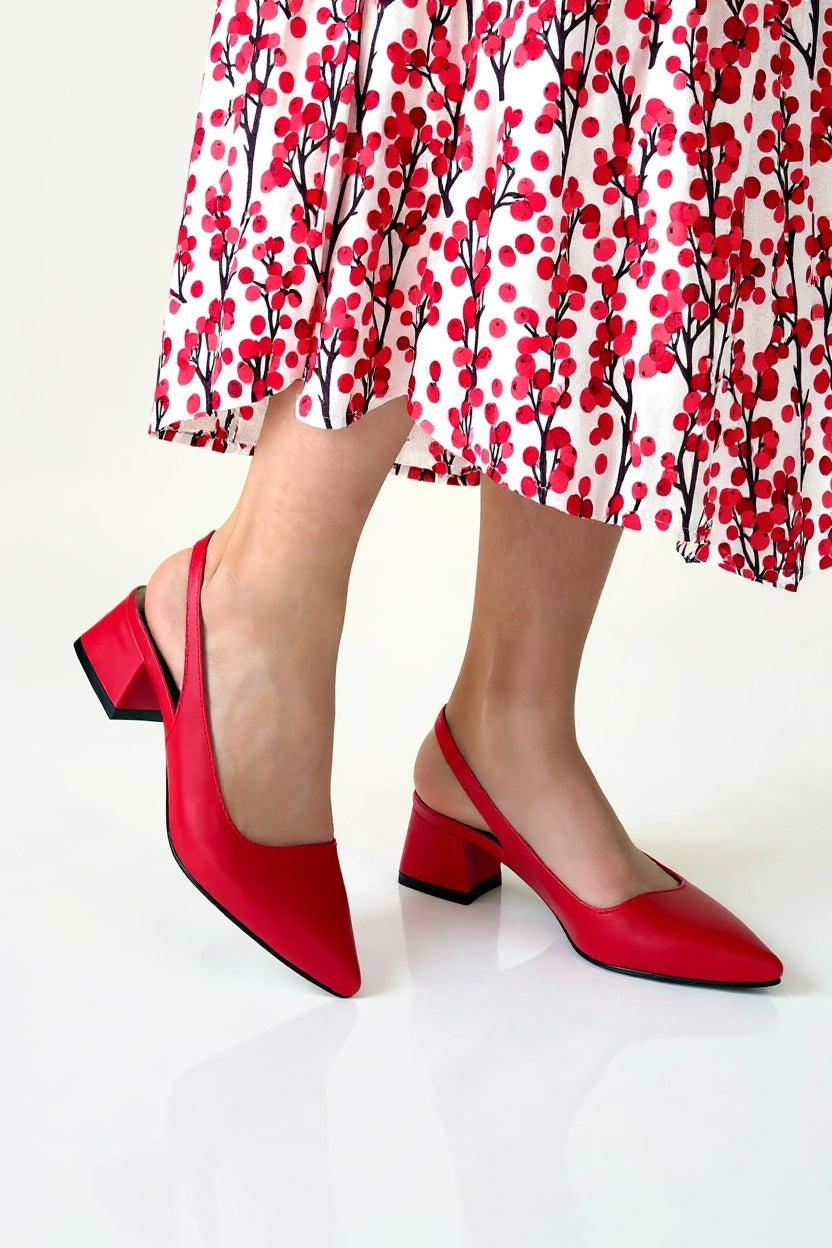 Morji Kadın Kırmızı Kısa Topuklu Kapalı Burun Ayakkabı