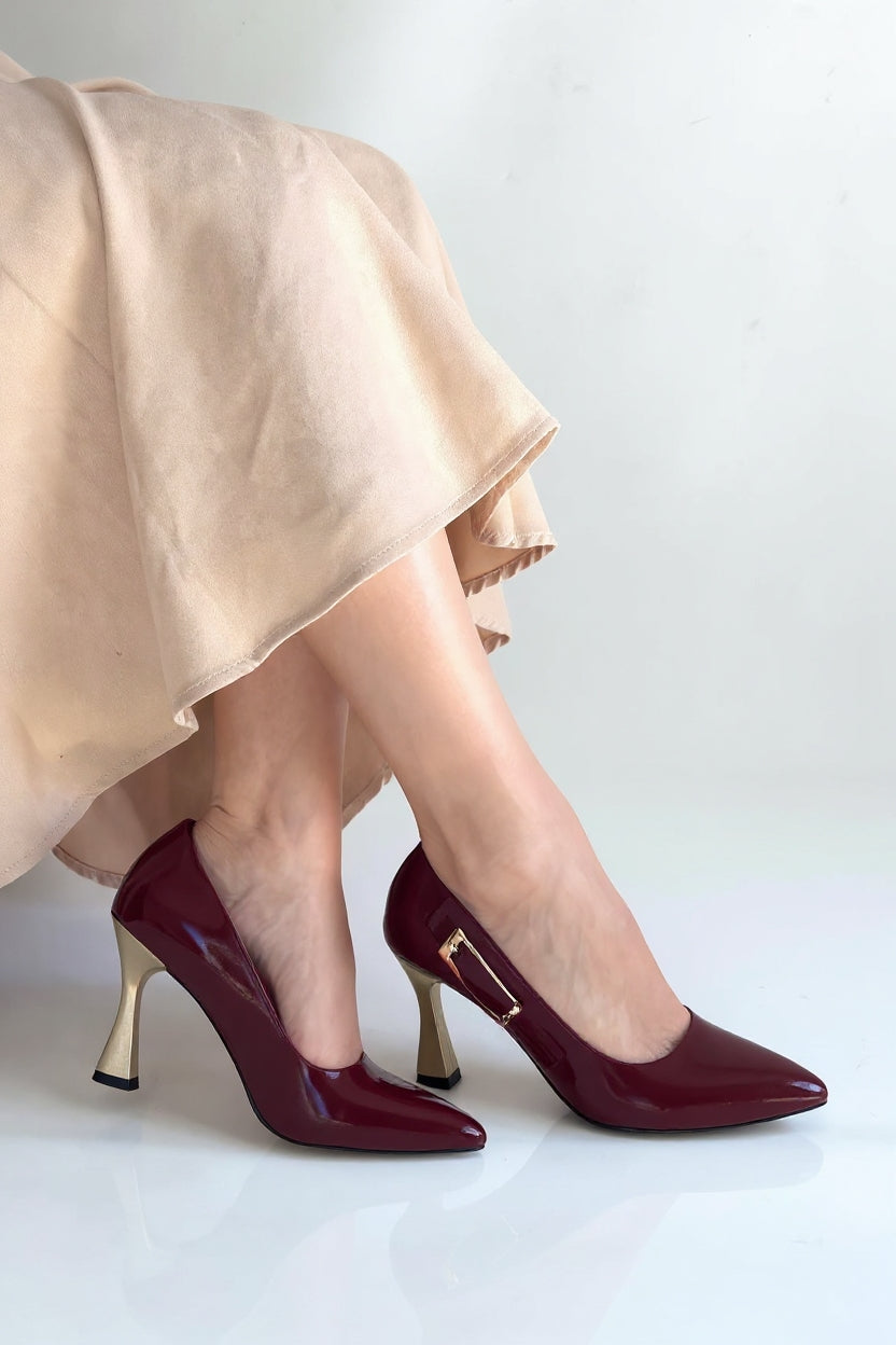 Motya Kadın Bordo Kapalı Burun Rugan Topuklu Ayakkabı