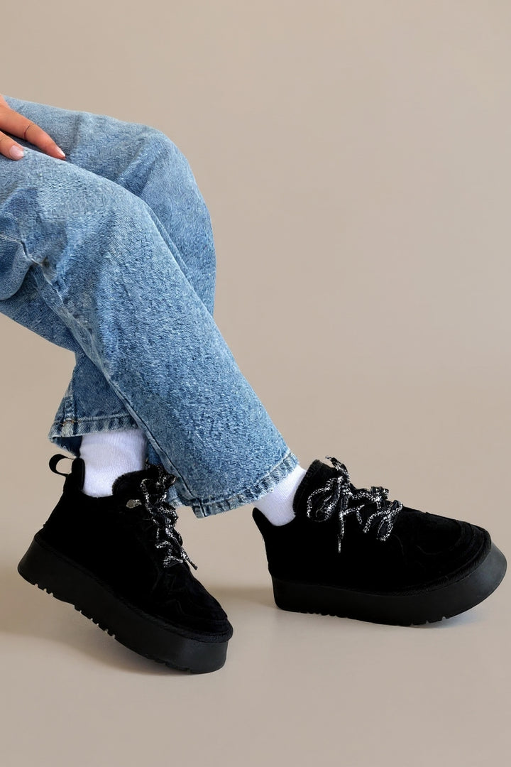 Muden Kadın Siyah Süet Bağcıklı Bot