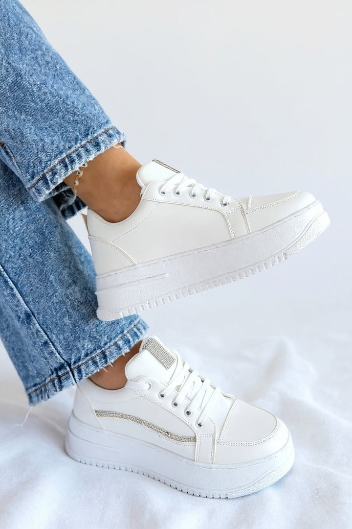 Natte Kadın Beyaz Taş Detaylı Spor Ayakkabı