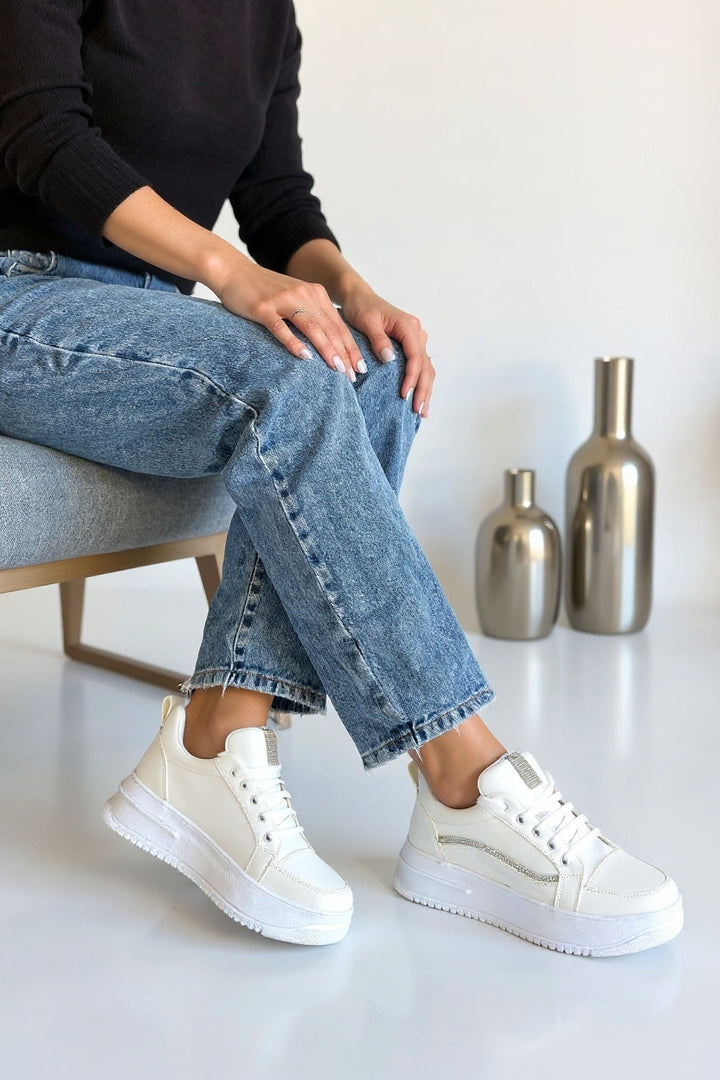 Natte Kadın Beyaz Taş Detaylı Spor Ayakkabı