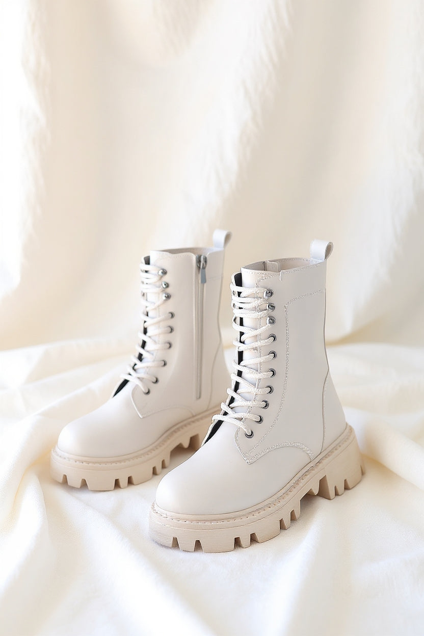 Neole Kadın Bej Bağcıklı Bot