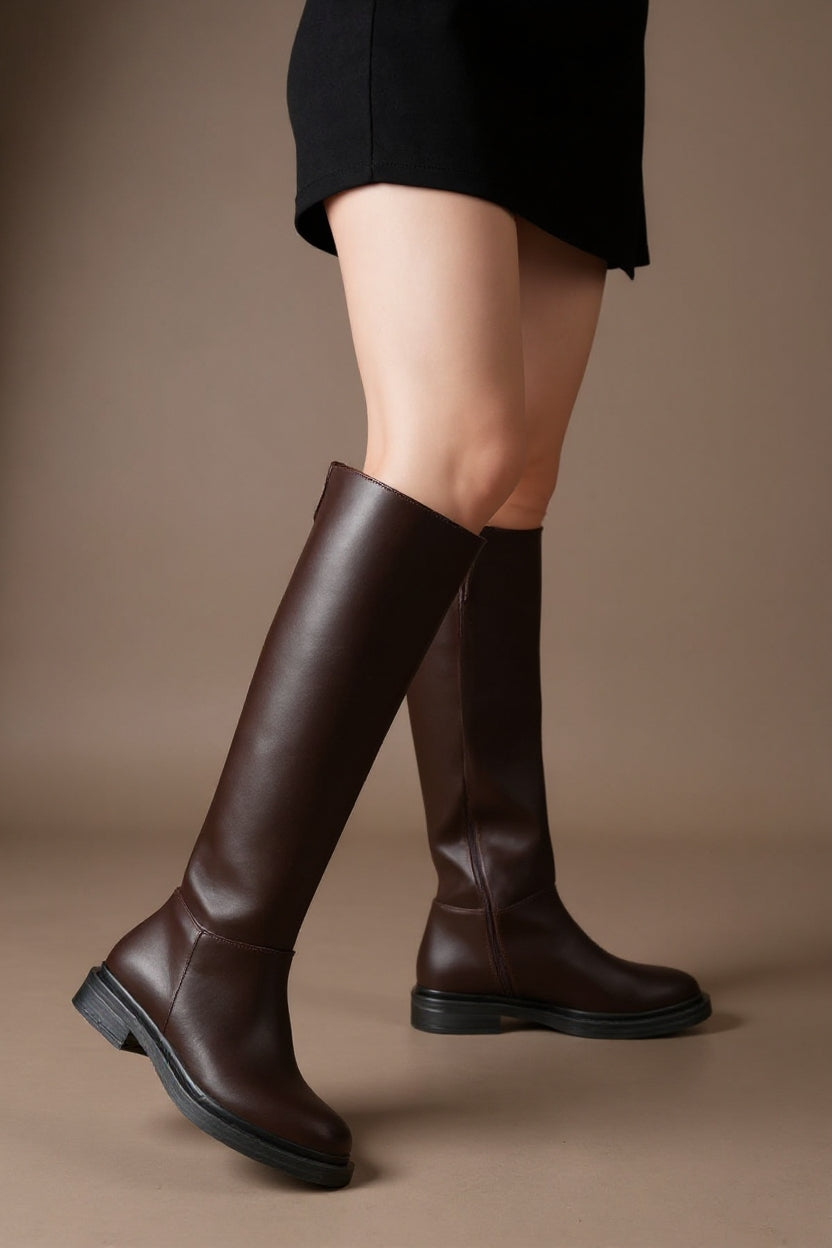 Nuhen Kadın Kahverengi Fermuarlı Çizme