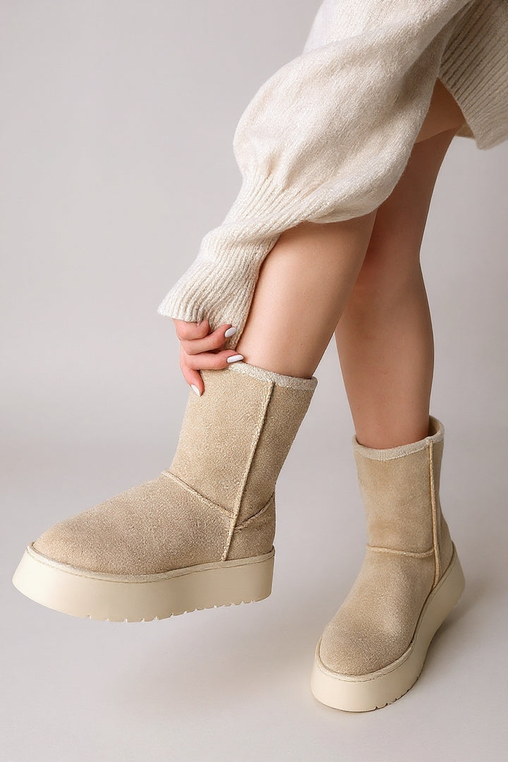 Sophia Bej Süet Kadın Bot