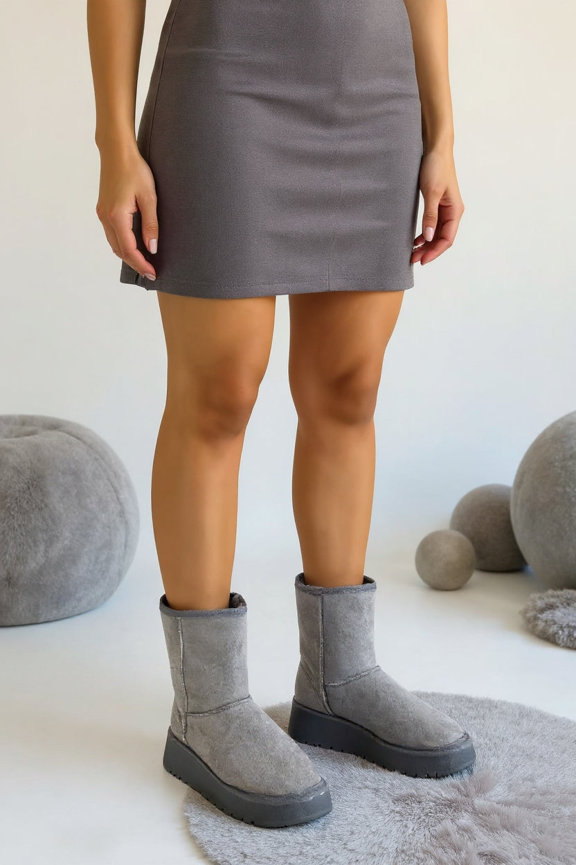 Sophia Gri Süet Kadın Bot