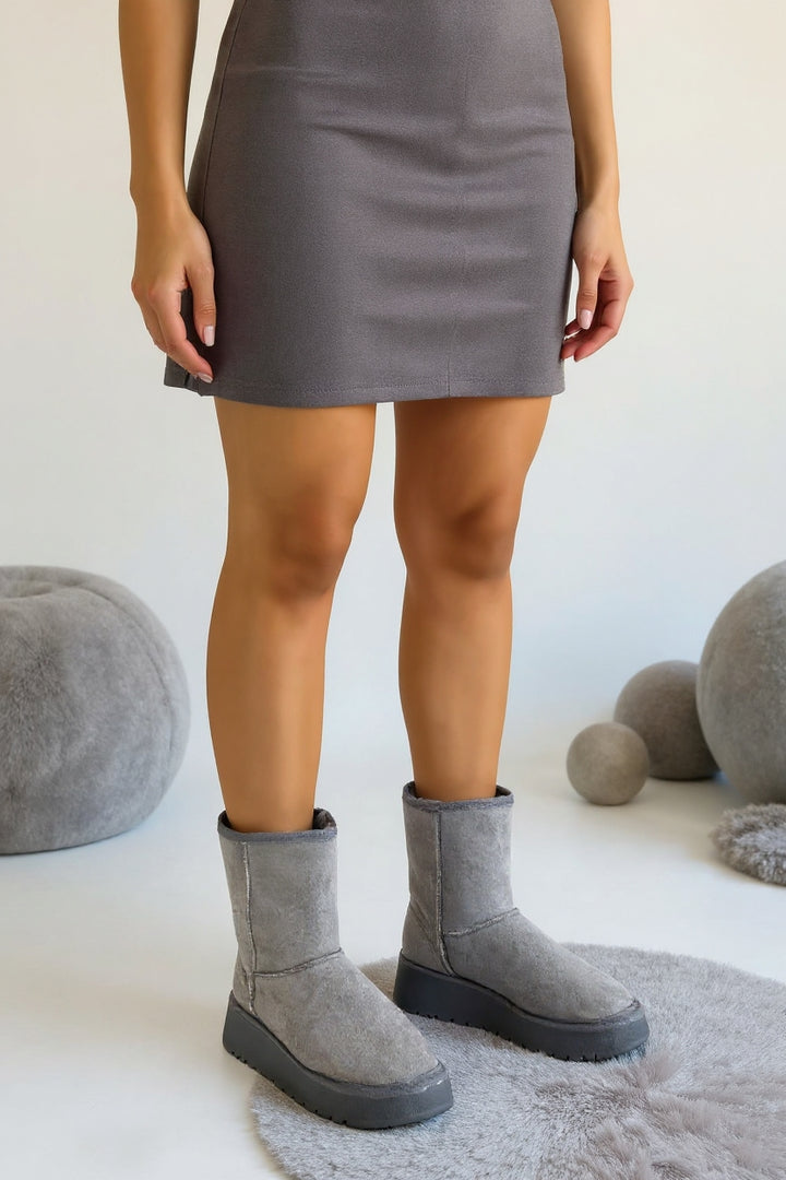 Sophia Gri Süet Kadın Bot