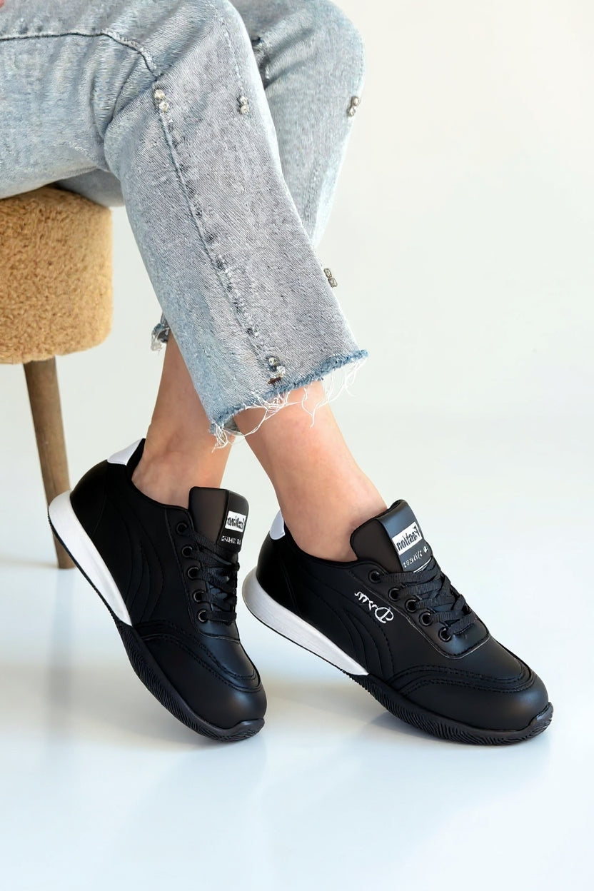 Tawen Kadın Siyah Bağcıklı Spor Ayakkabı