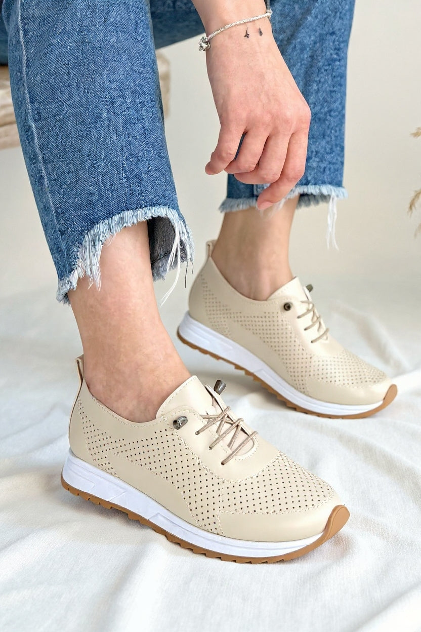 Tone Kadın Bej Bağcıklı Spor Ayakkabı