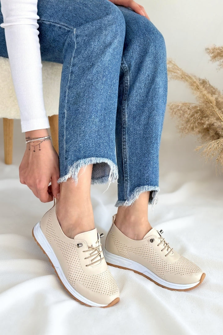 Tone Kadın Bej Bağcıklı Spor Ayakkabı
