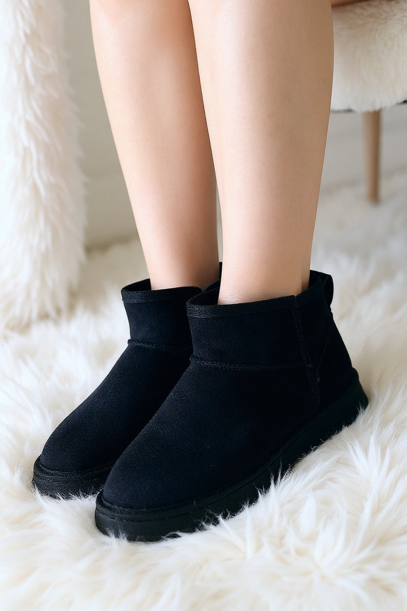 Velora Kadın Siyah İçi Kürklü Süet Bot