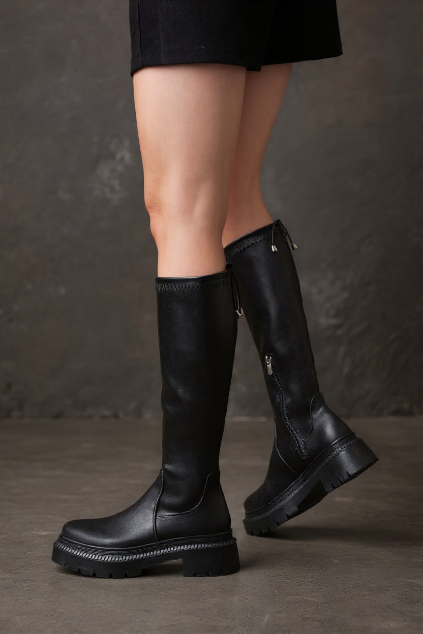 Vemba Siyah Fermuarlı Kadın Çizme