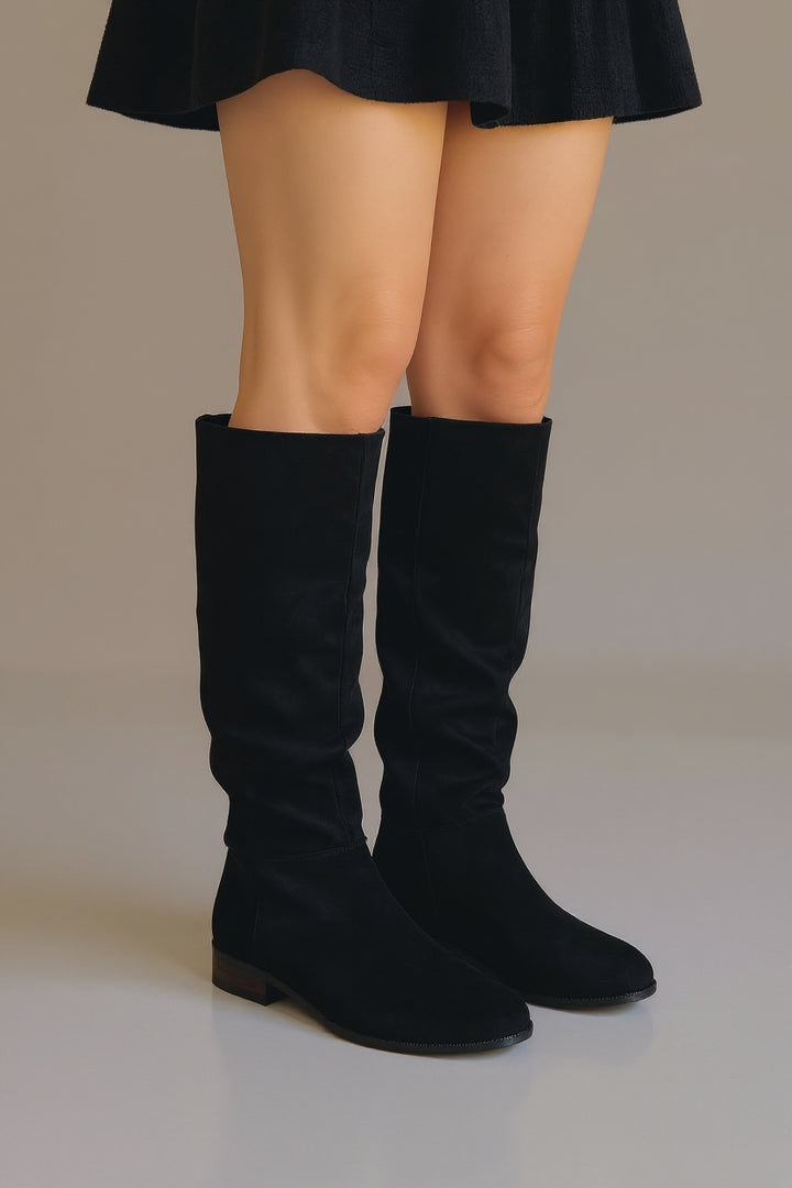 Winda Siyah Süet Körüklü Kadın Çizme