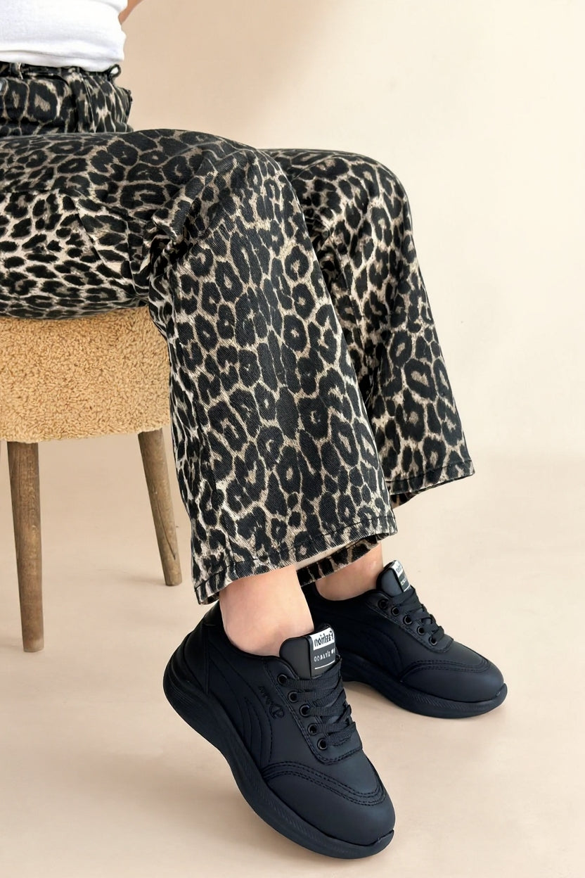 Yejja Siyah Cilt Bağcıklı Spor Ayakkabı