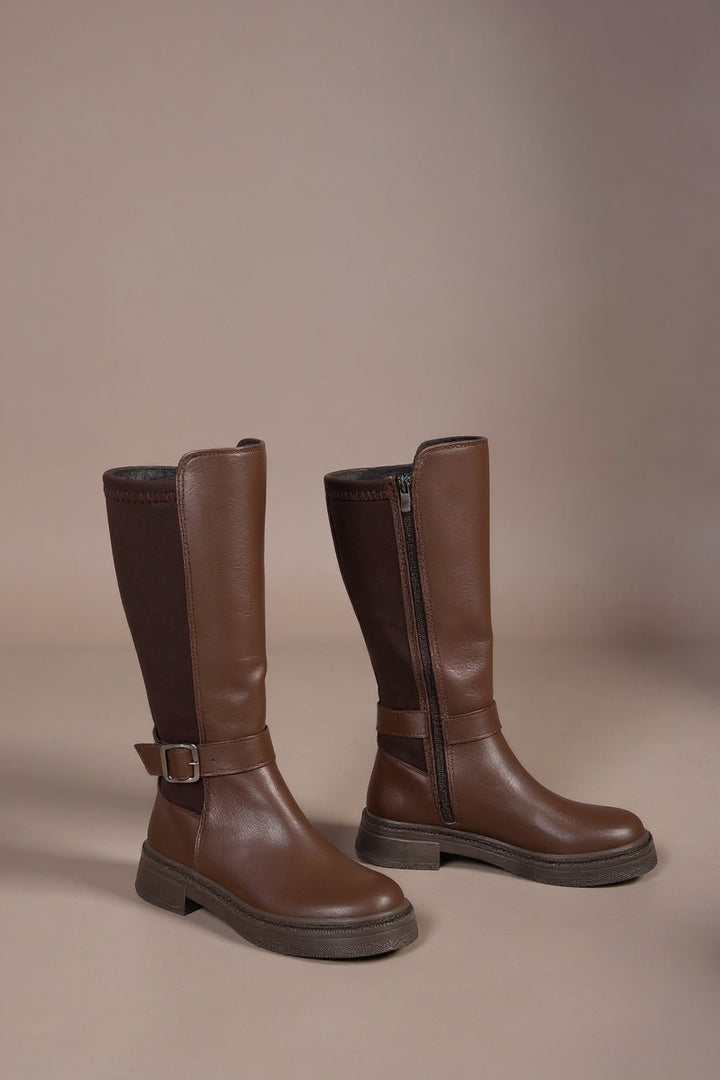 Zinda Kahverengi Tokalı Fermuarlı Kadın Çizme