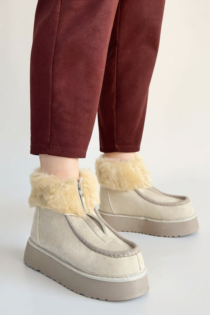 Zinya Kadın Bej İçi Kürklü Önden Fermuarlı Süet Bot