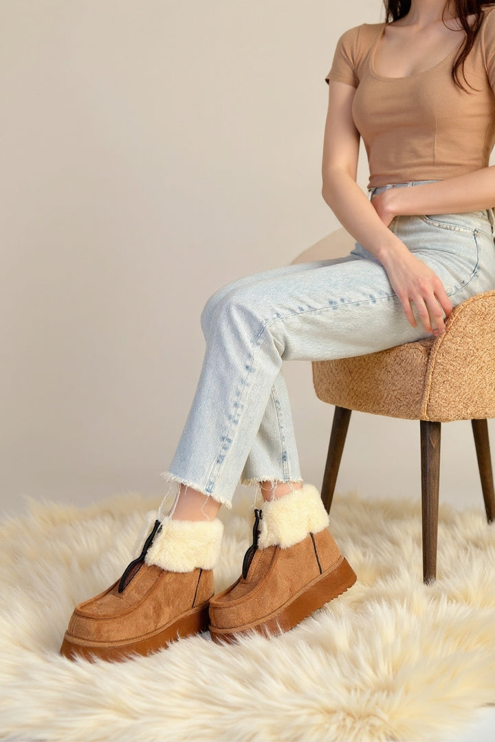 Zinya Kadın Taba İçi Kürklü Önden Fermuarlı Süet Bot