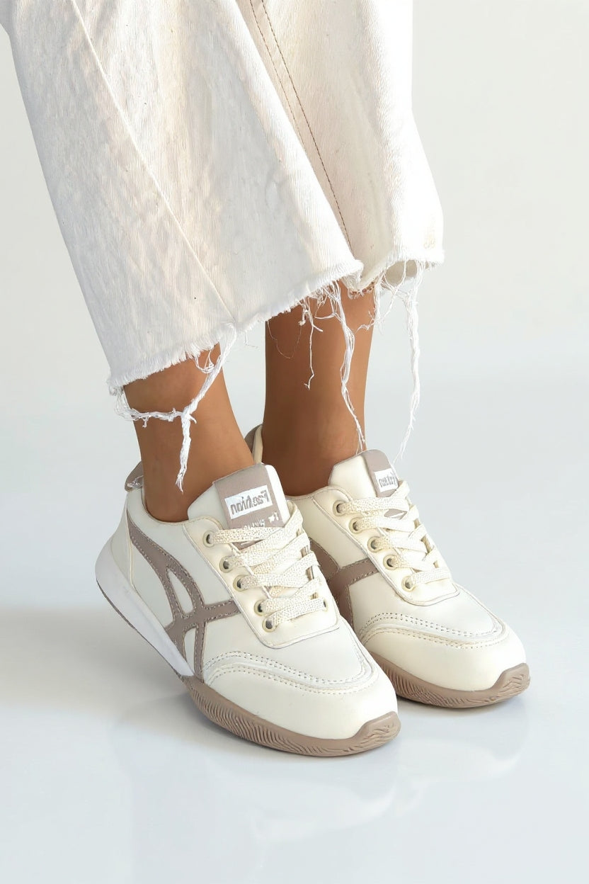 Zlay Kadın Bej Bağcıklı Vizon Desenli Spor Ayakkabı