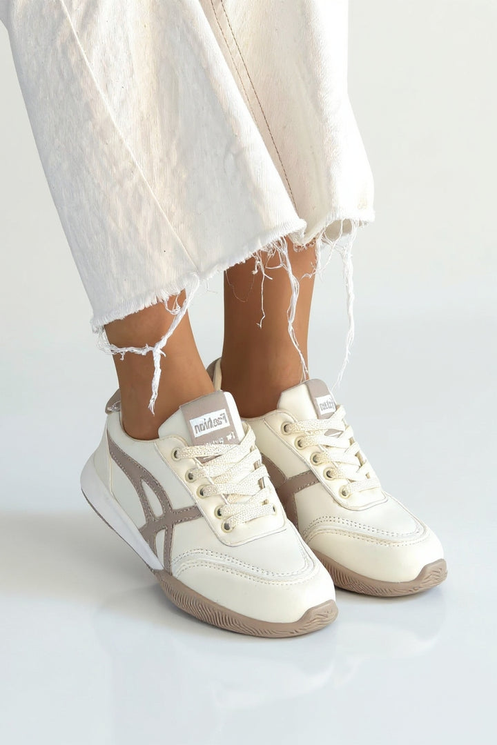 Zlay Kadın Bej Bağcıklı Vizon Desenli Spor Ayakkabı