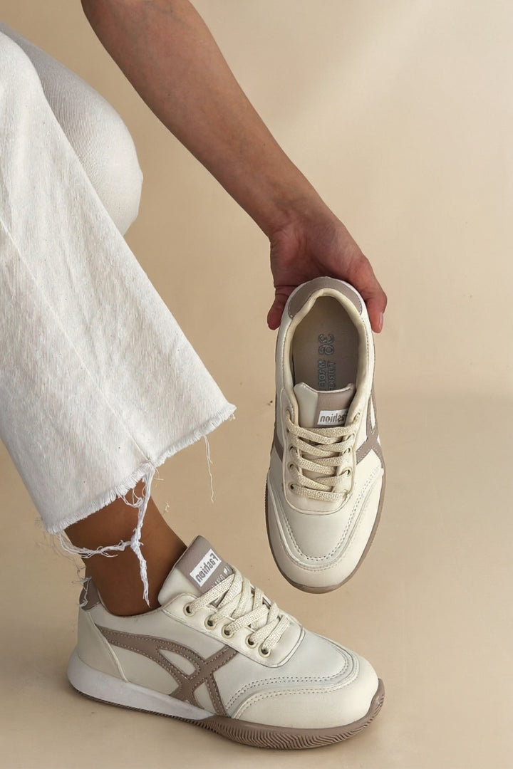 Zlay Kadın Bej Bağcıklı Vizon Desenli Spor Ayakkabı