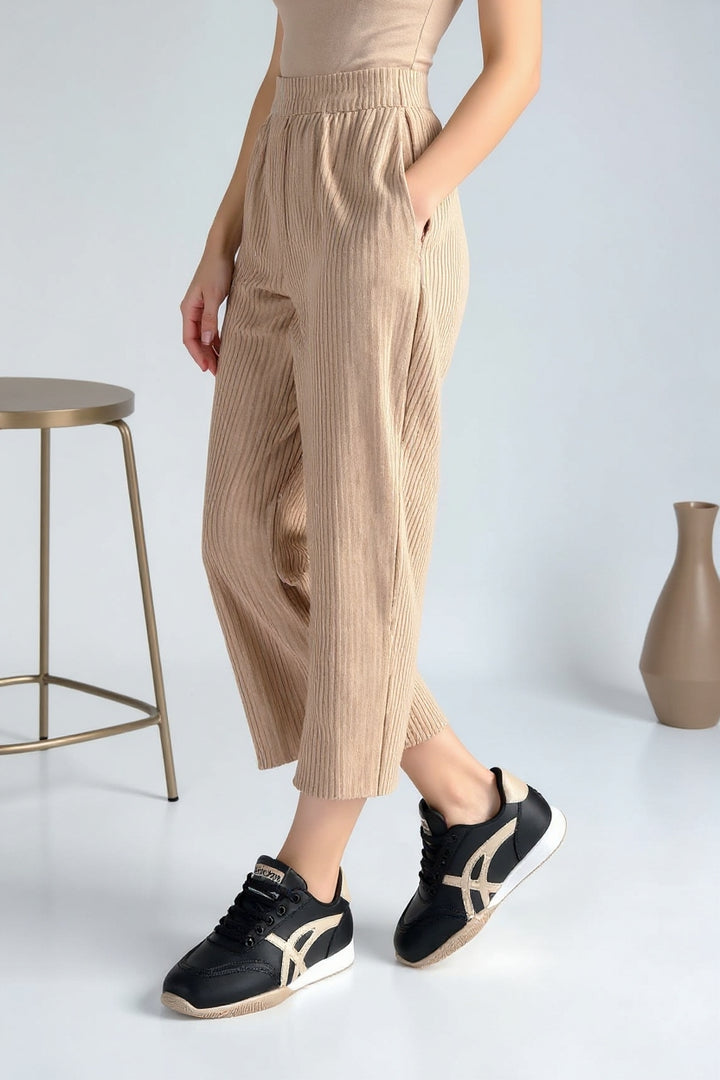 Zlay Kadın Siyah Bağcıklı Bej Desenli Spor Ayakkabı