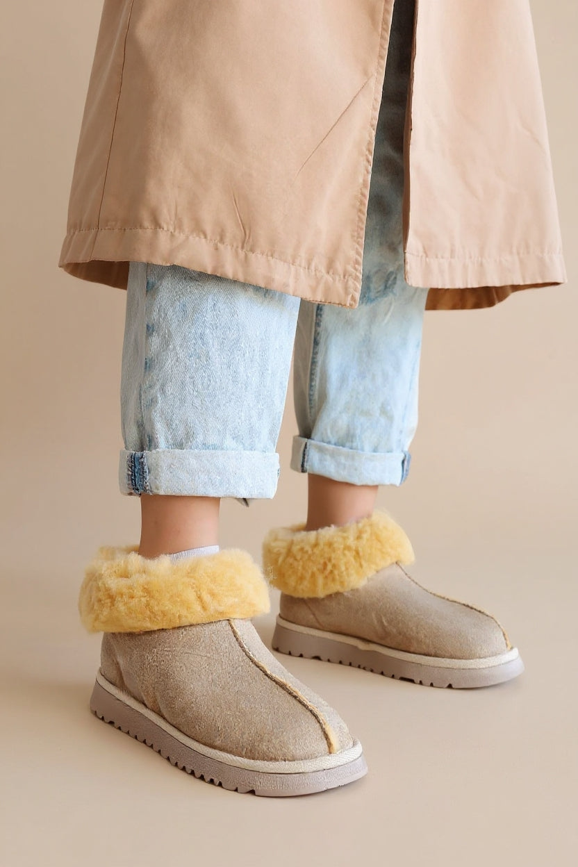 Abby Kadın Bej Süet İçi Kürklü Bot