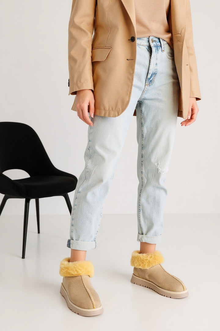 Abby Kadın Bej Süet İçi Kürklü Bot