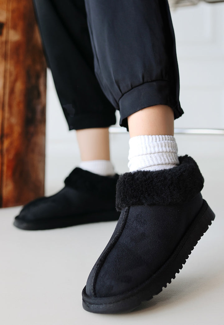 Abby Kadın Siyah Süet İçi Kürklü Bot