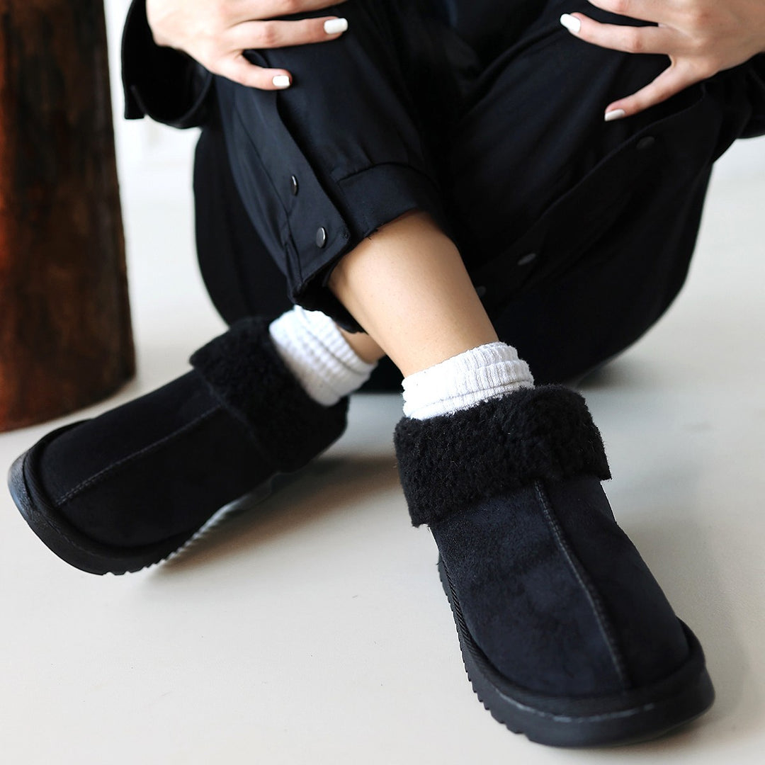 Abby Kadın Siyah Süet İçi Kürklü Bot