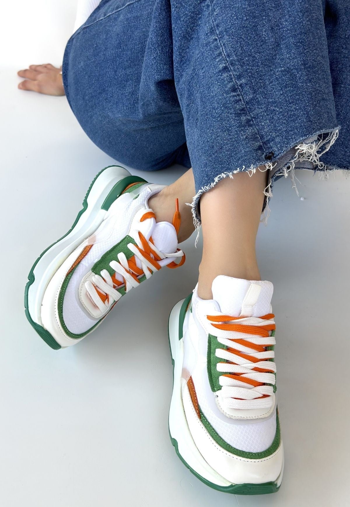Aleh Kadın Beyaz Yeşil Detaylı Çift Bağcıklı Spor Ayakkabı