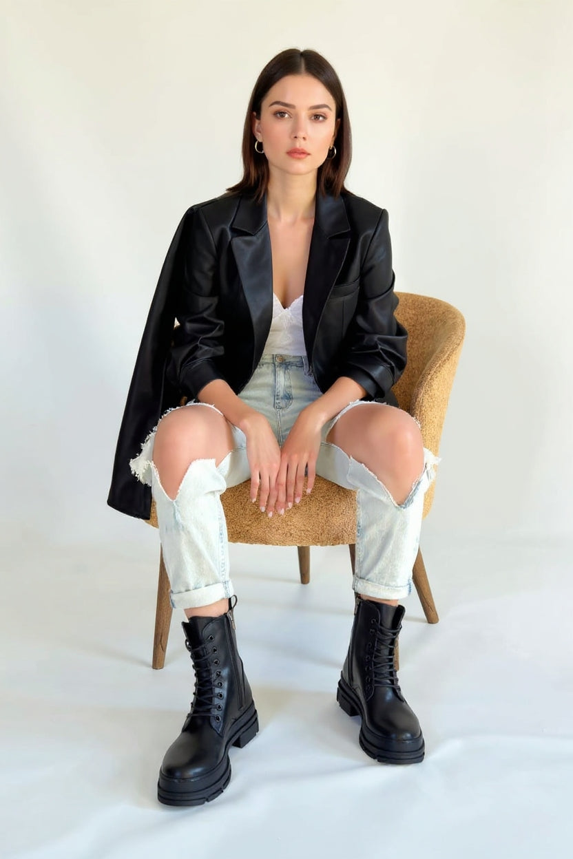 Allex Kadın Siyah Bağcıklı Topuklu Bot