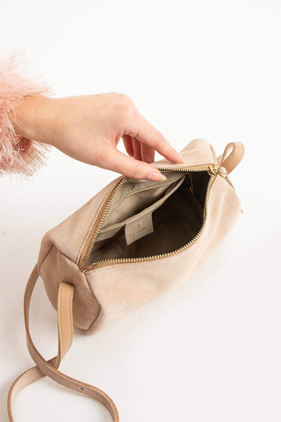 ANDERO Kadın Hakiki Süet Deri Çapraz Çanta