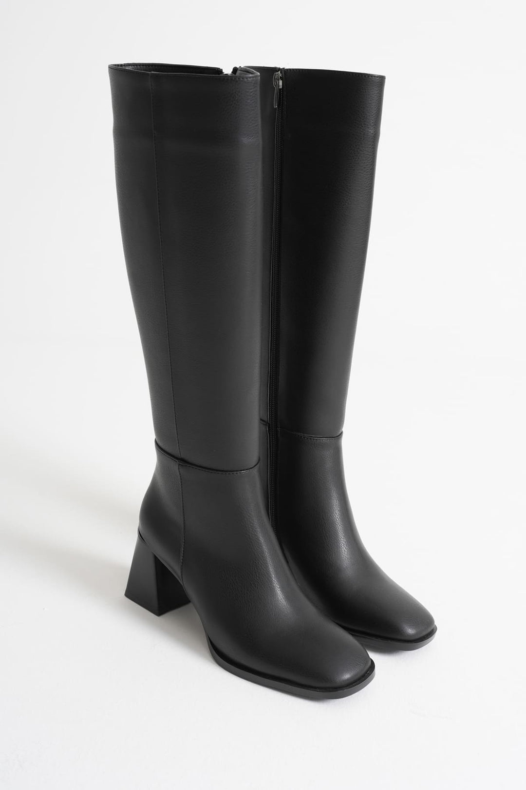 Arden Kadın Siyah Kışlık Çizme