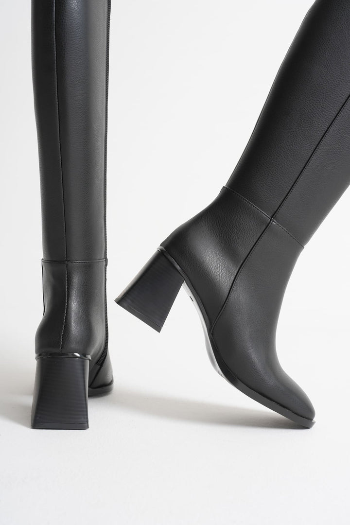 Arden Kadın Siyah Kışlık Çizme