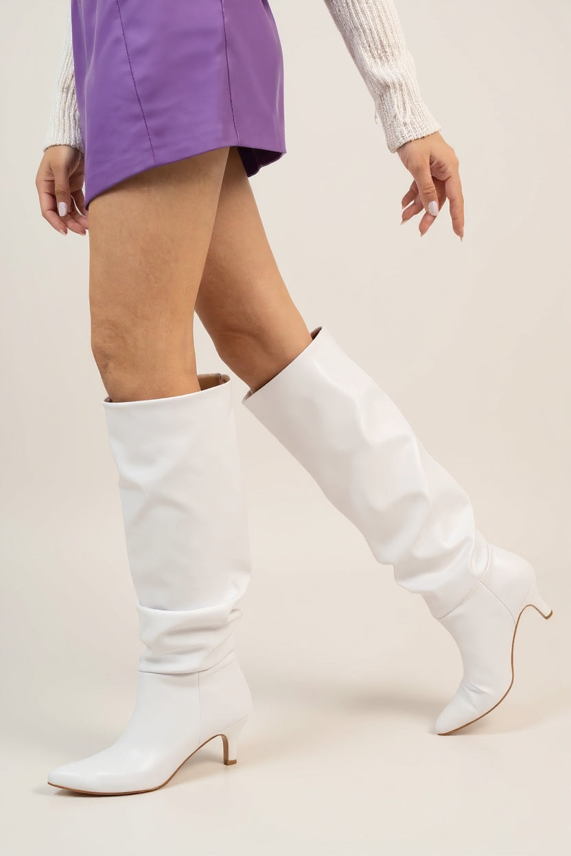 Aybin Beyaz Körüklü İnce Topuklu Kadın Çizme