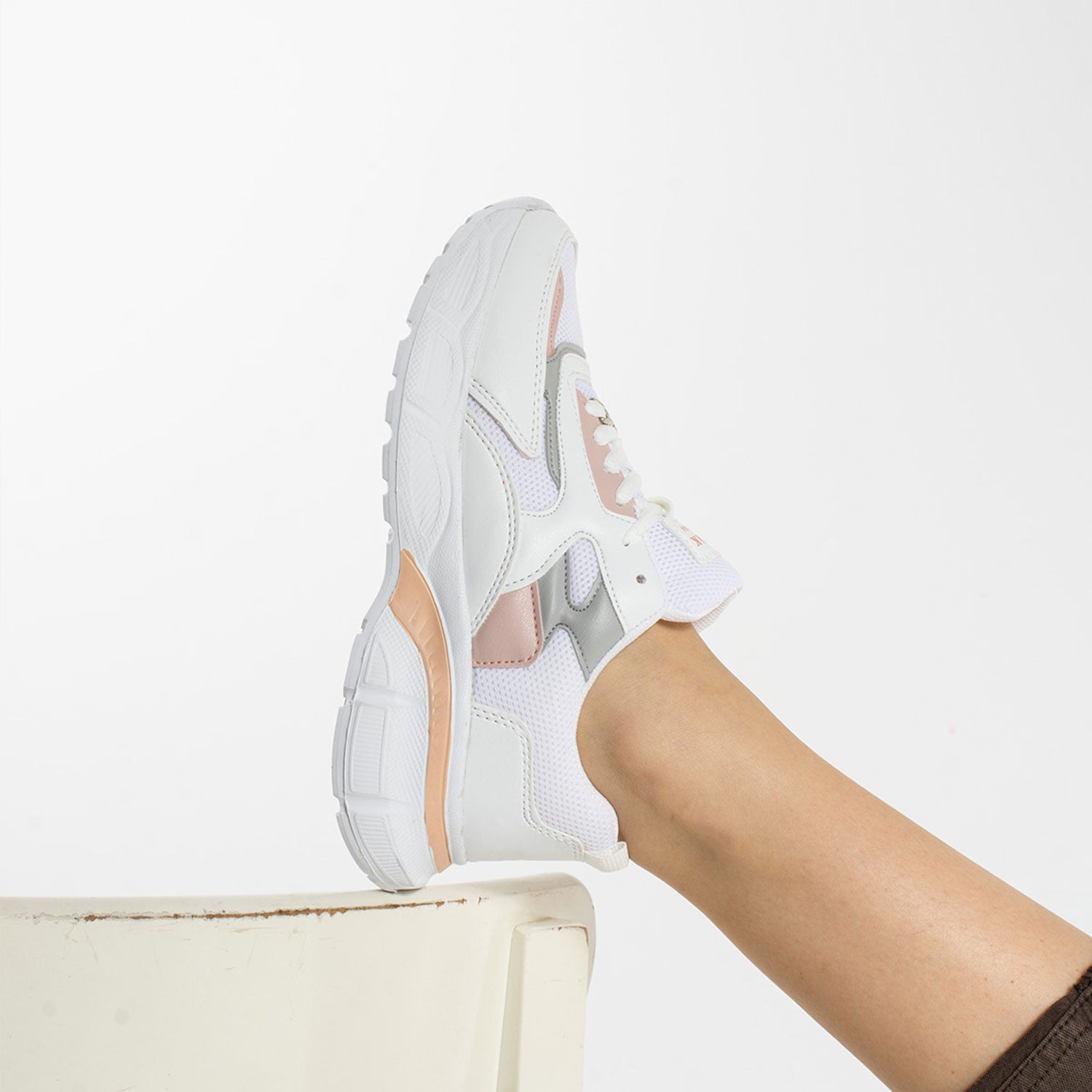 Babel Kadın Beyaz Mavi Pudra Günlük Spor Ayakkabı