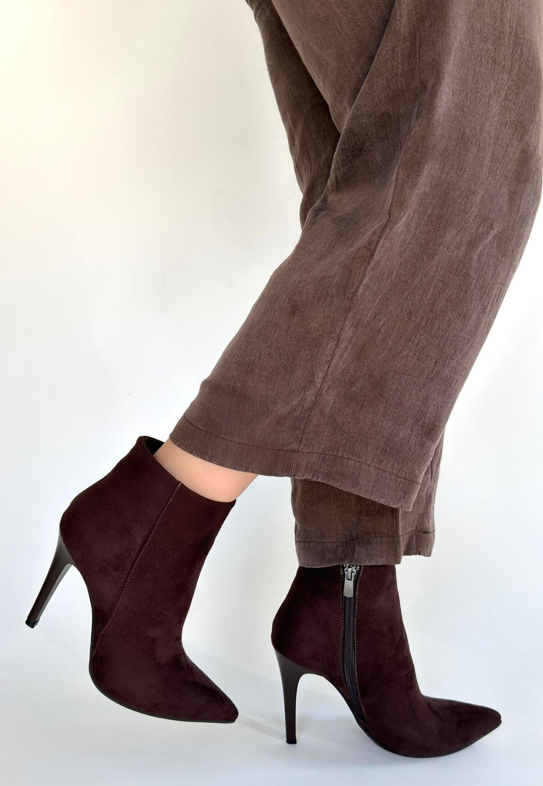 Blan Kadın Acı Kahve Süet Sivri Burun İnce Topuk Bot