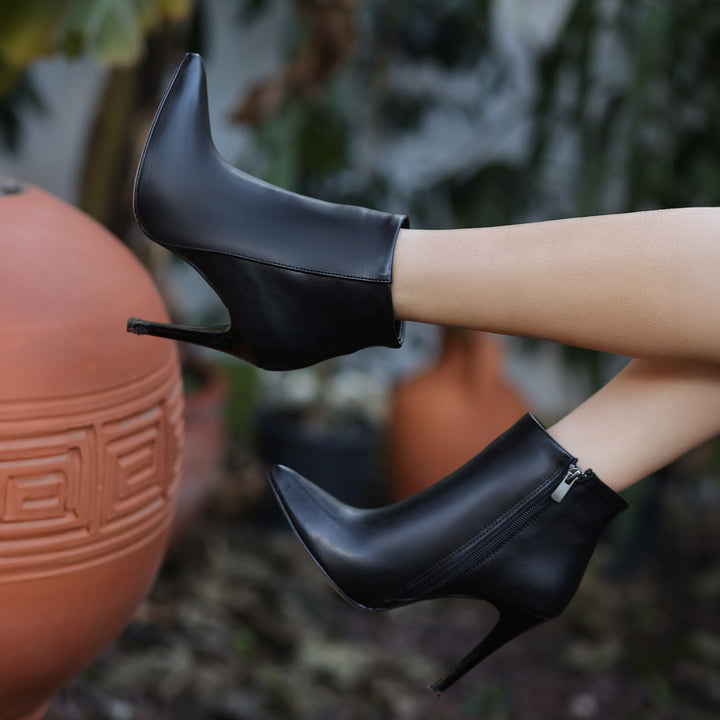 Blan Kadın Siyah Topuklu Bot