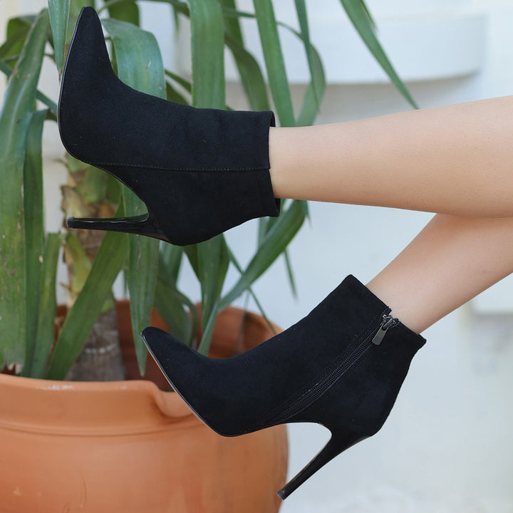 Blan Kadın Siyah Süet Topuklu Bot