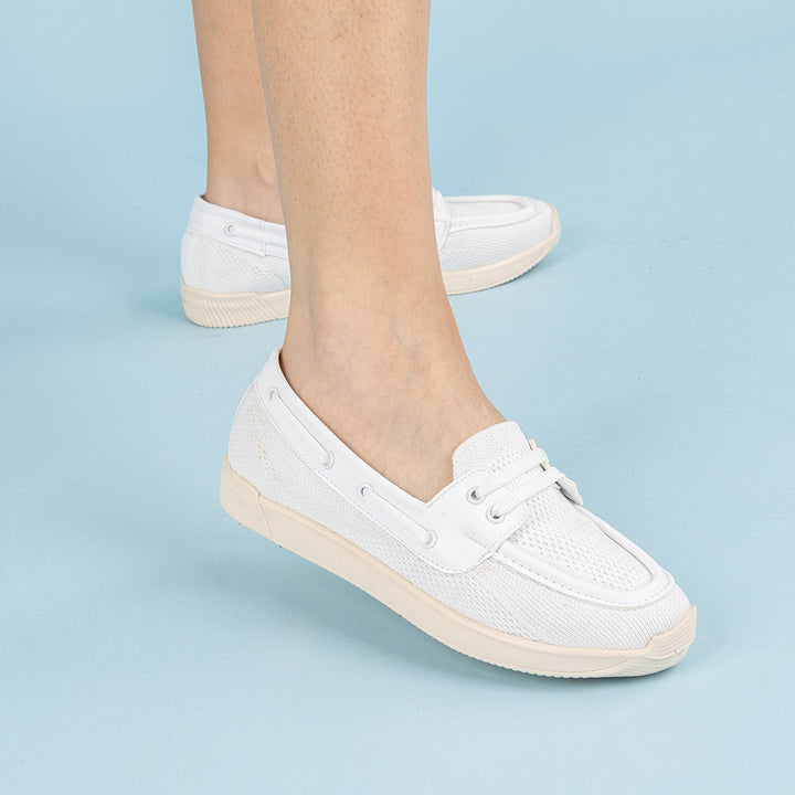 Capetillo Kadın Beyaz Loafer Ayakkabı