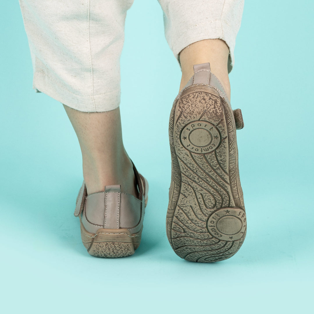 Carlis Kadın Hakiki Deri Koyu Taş Sandalet
