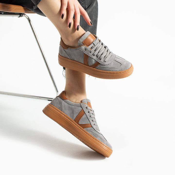 Ceesay Kadın Gri Süet Günlük Ayakkabı