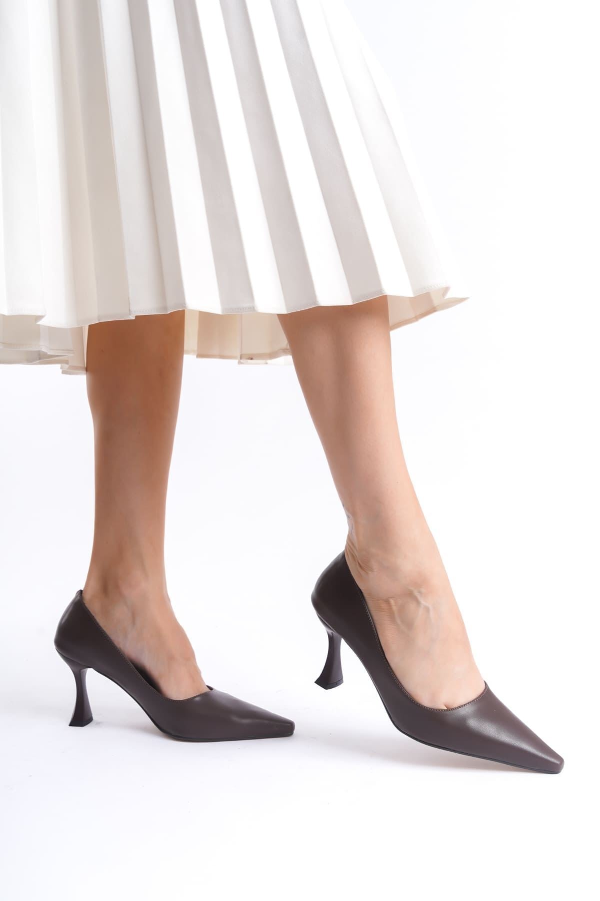 Cordelia Kadın Mat Acı Kahve Stiletto