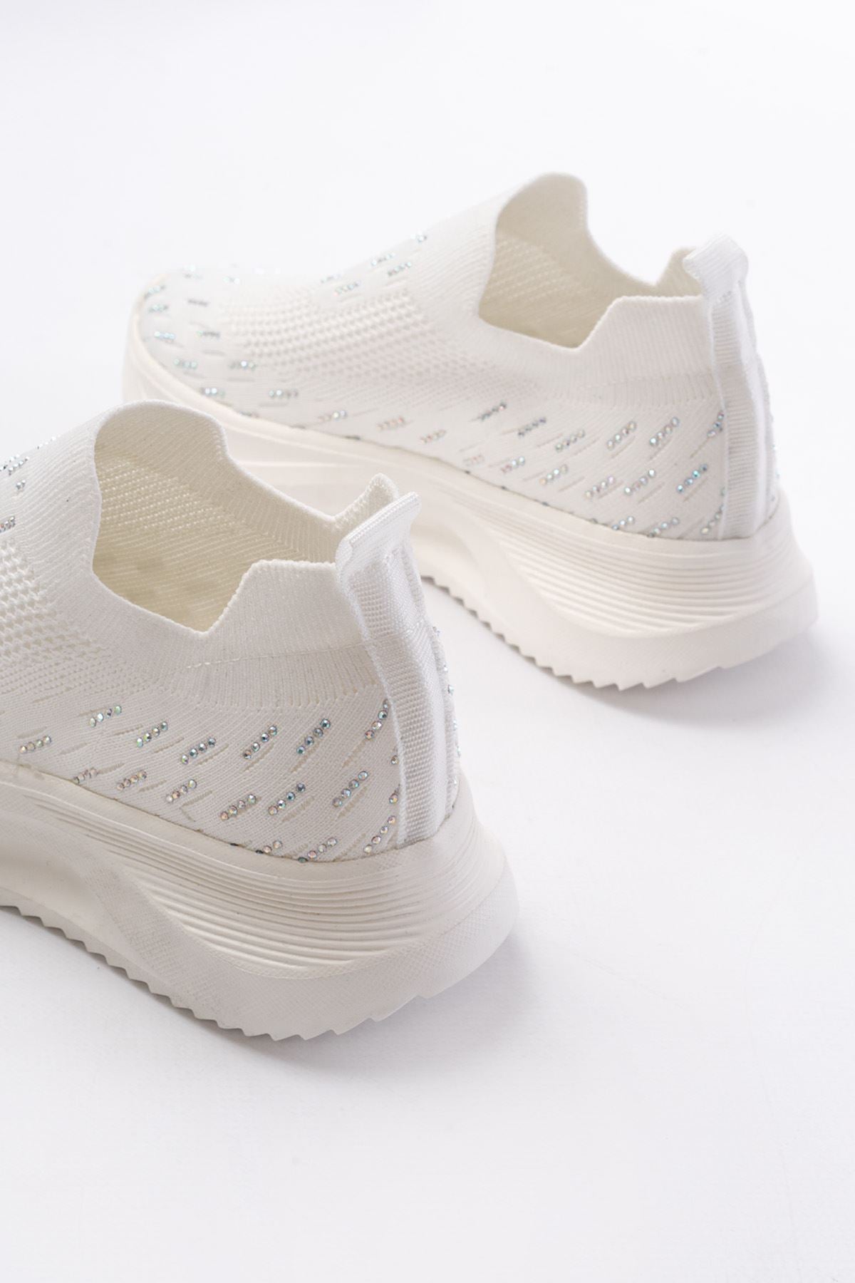 Lahotse Beyaz Fileli Faillant Taban Taş Aksesuarlı Spor Ayakkabı