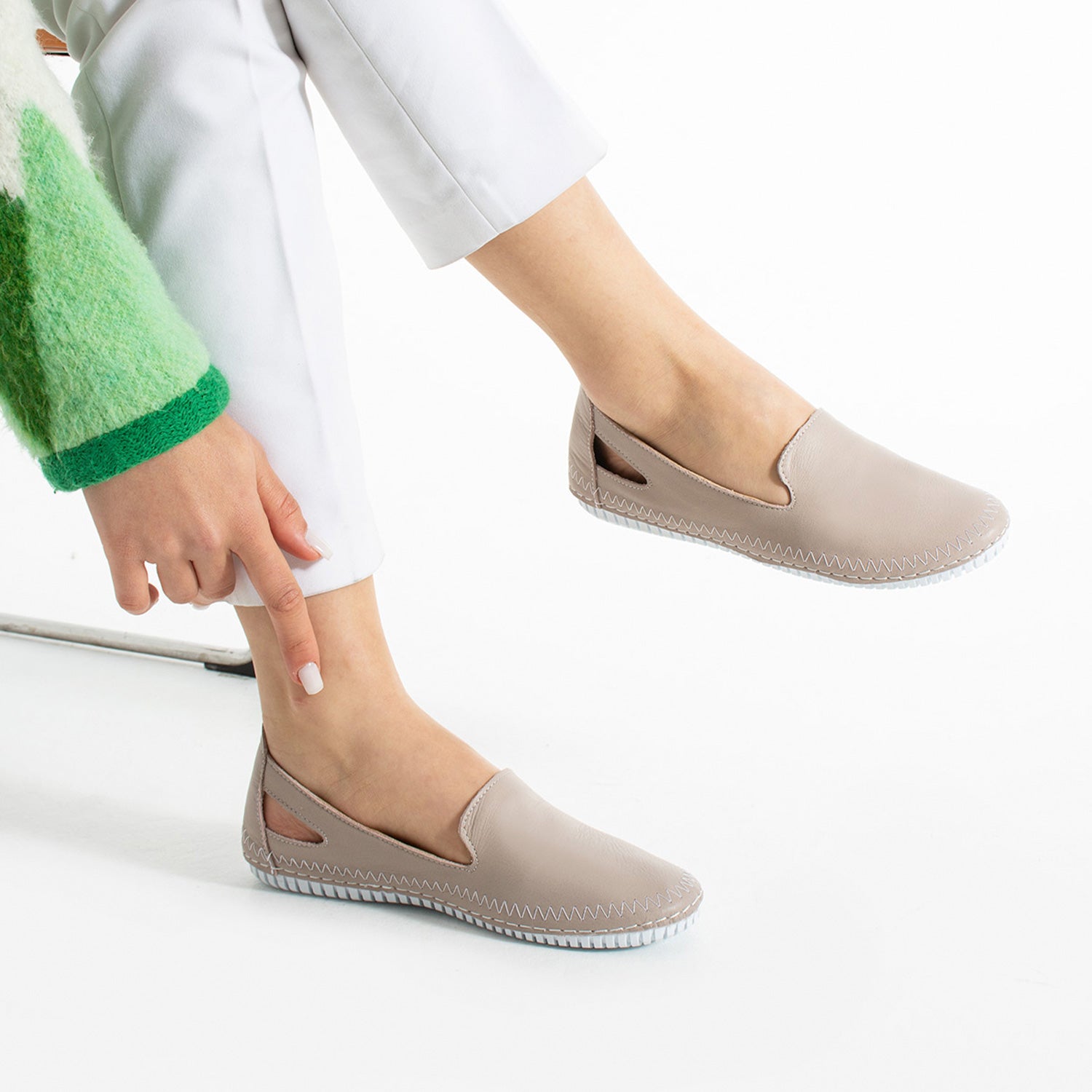 Thur Kadın Hakiki Deri Bej Babet Ayakkabı