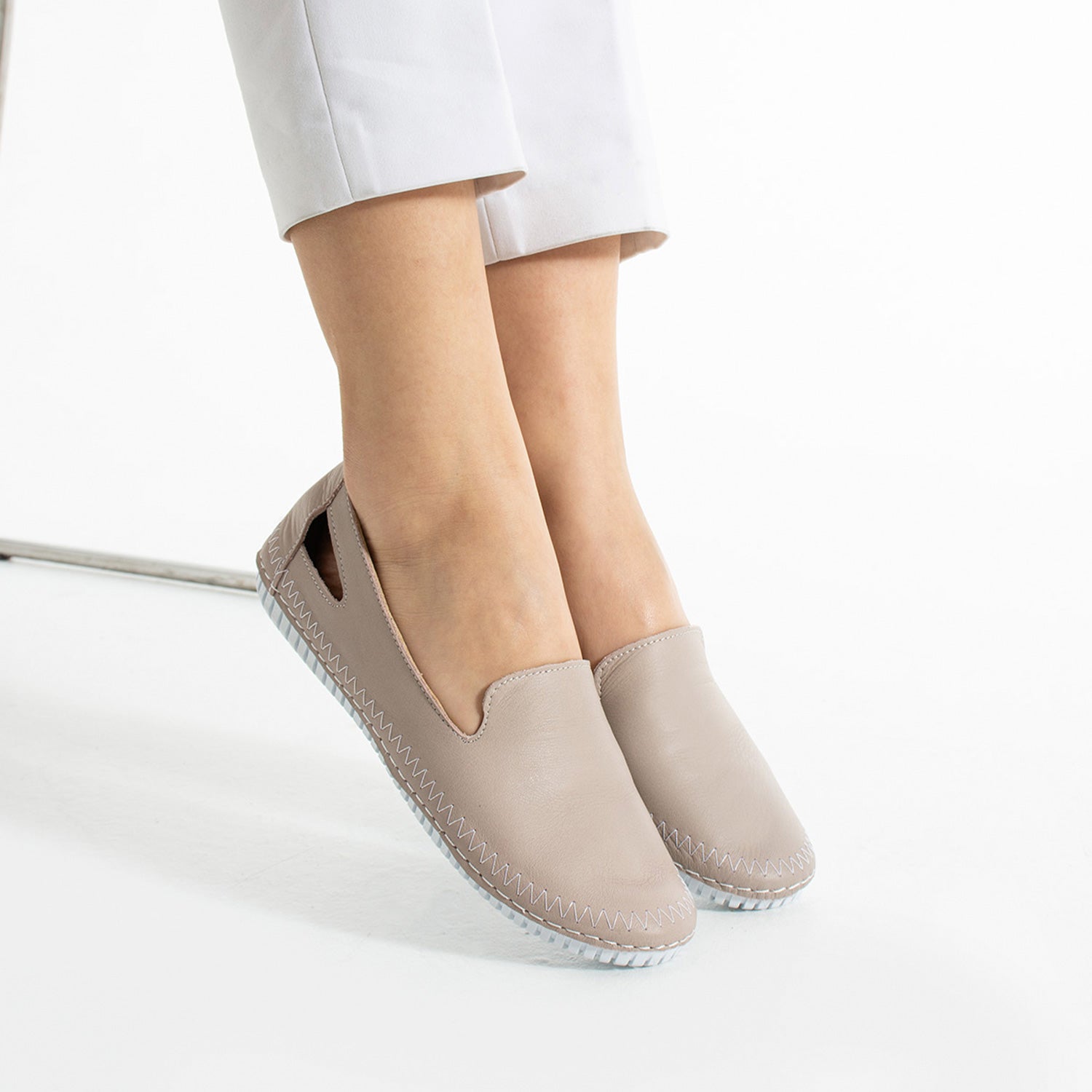 Thur Kadın Hakiki Deri Bej Babet Ayakkabı