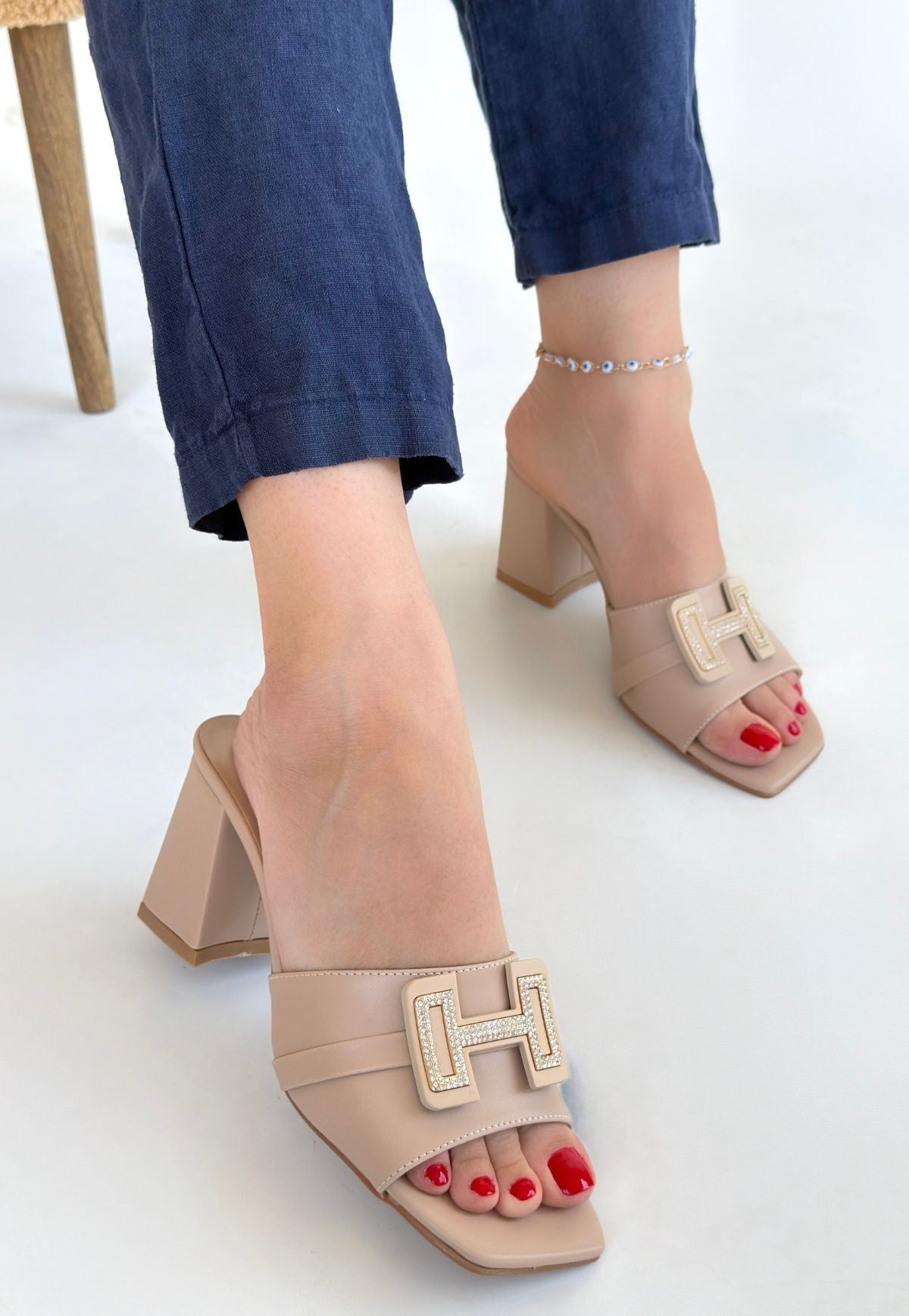 Erew Kadın Bej Topuklu Terlik