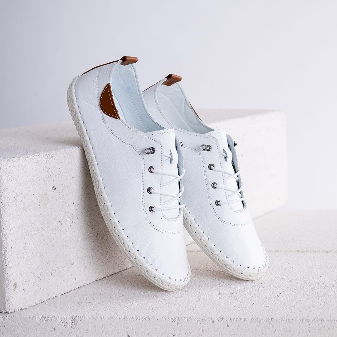 Estoy Kadın Beyaz Hakiki Deri Ayakkabı - LG30106
