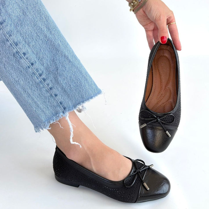 Etya Kadın Siyah Fiyonk Detaylı Babet Ayakkabı